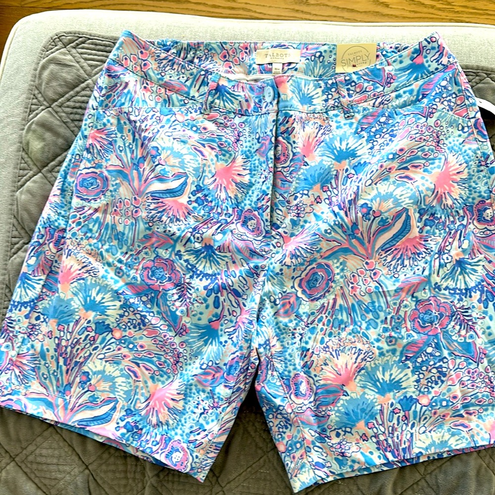 Brand new Talbots shorts weekend twill